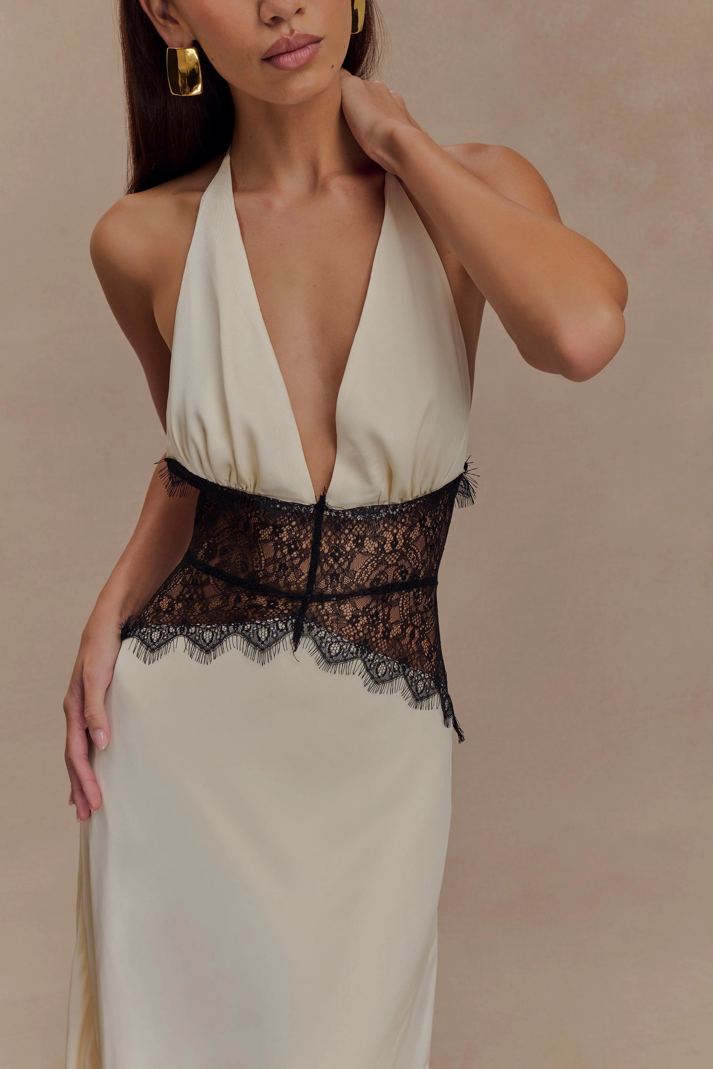 Pizo | Lace Maxi Dress