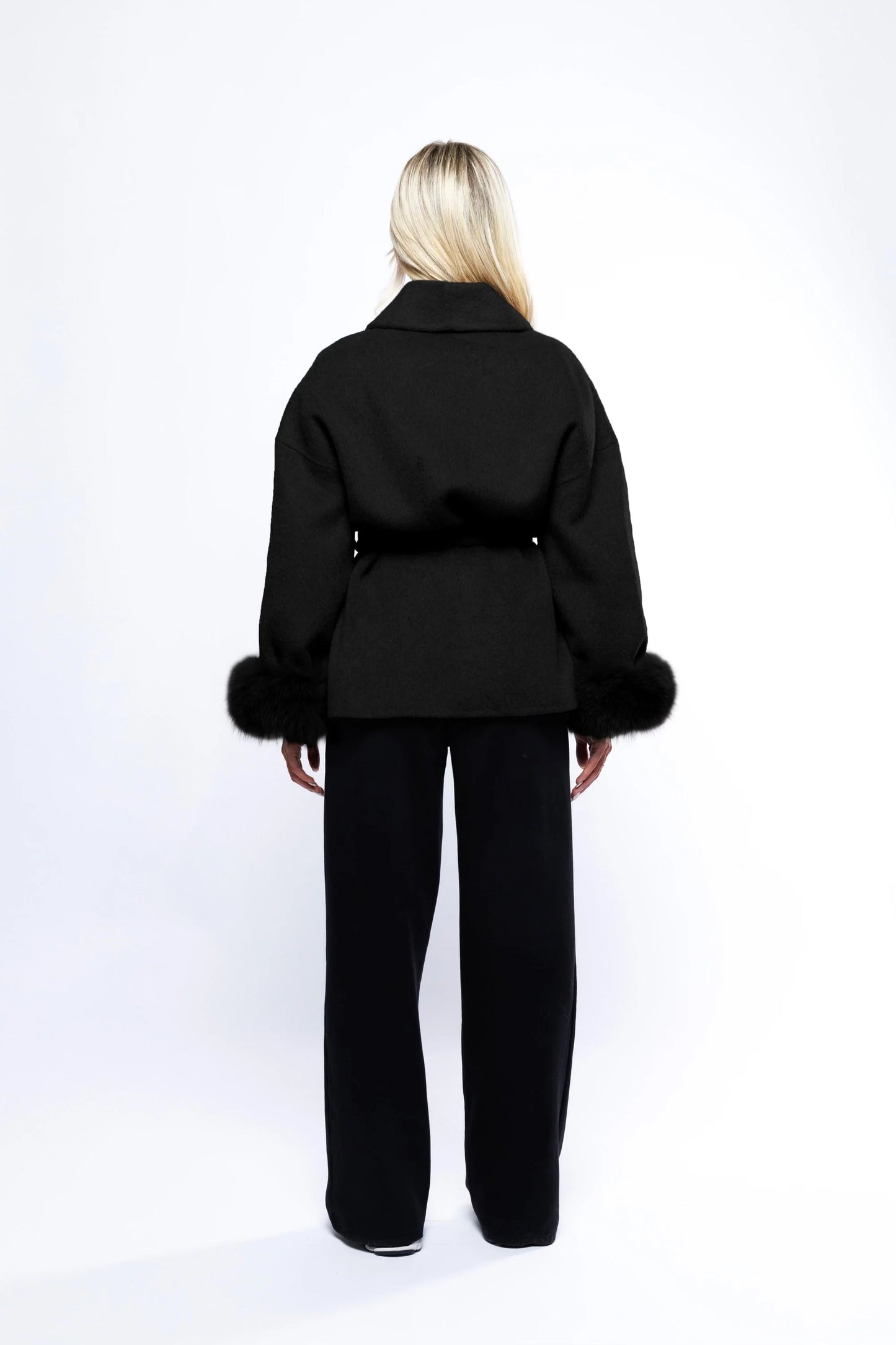 Velluto | Wool Coat Black