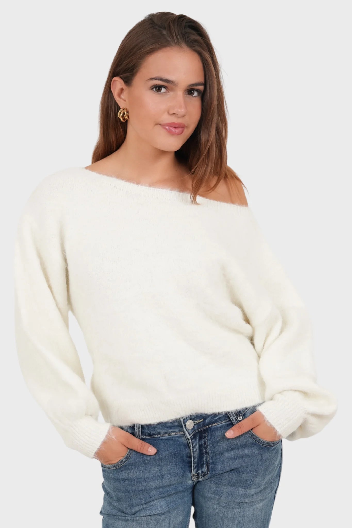 Bianca | Off-Shoulder Knit